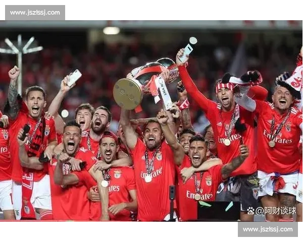 巴萨力克本菲卡晋级欧冠小组赛 高光时刻回顾与战术分析